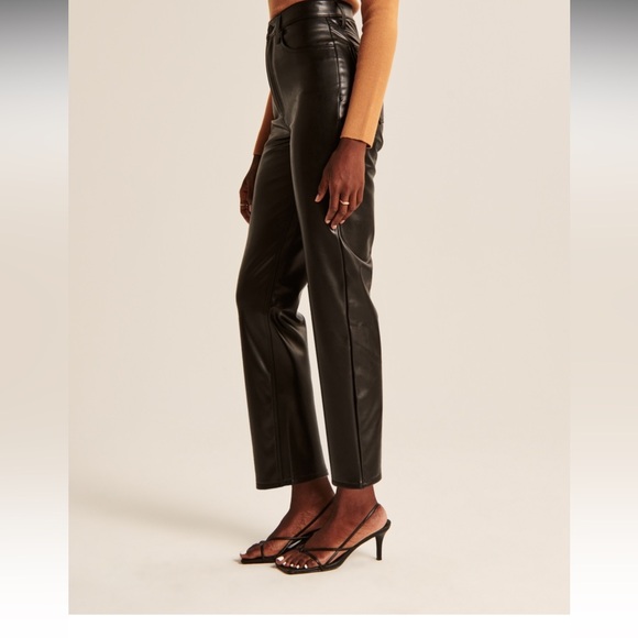 Abercrombie Vegan Leather Ankle Straight Pant (Black) - Picture 3 of 6